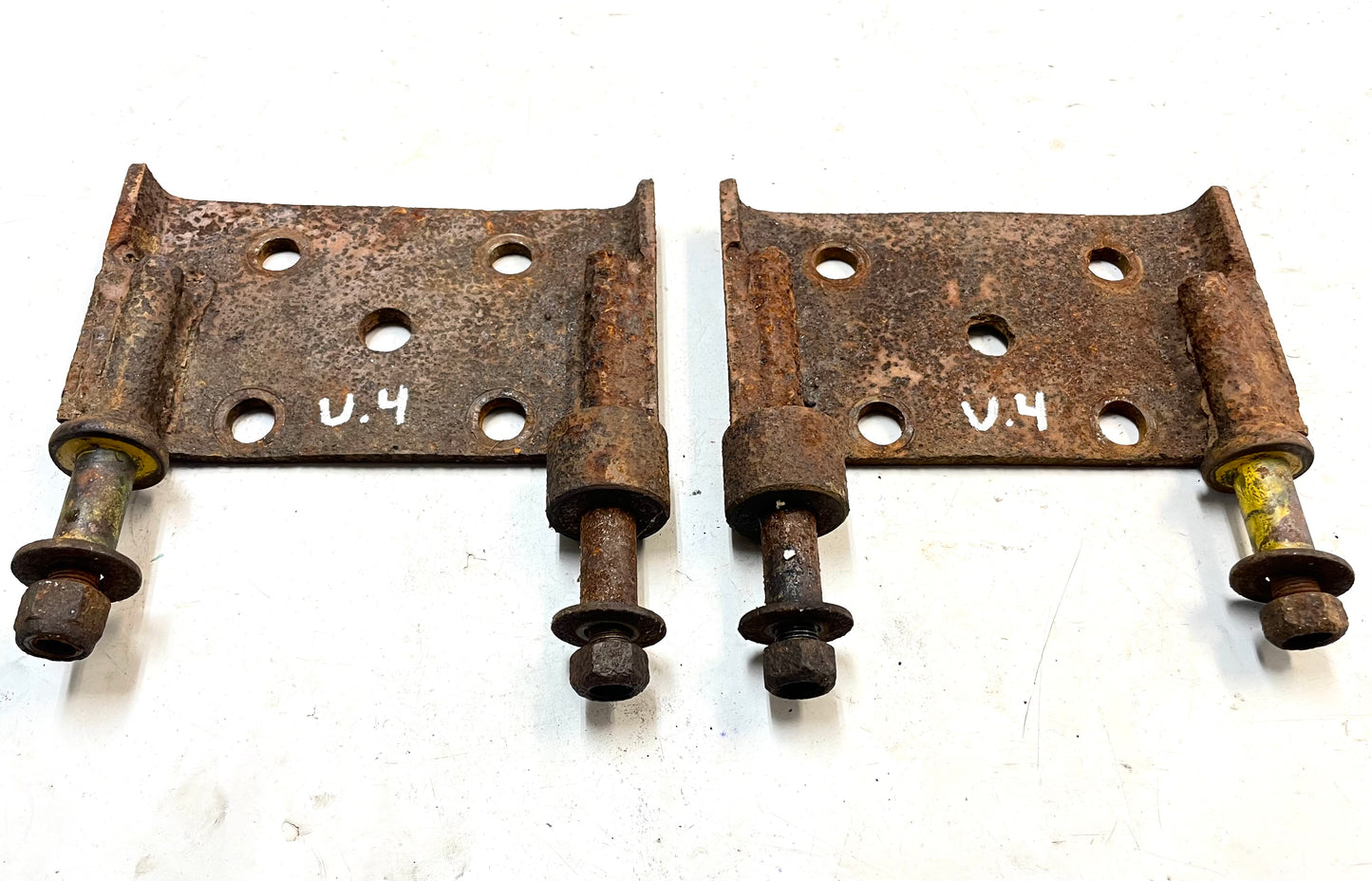 Jeep CJ Dana 30 leaf Spring to axle U-bolt Plate CJ5 CJ7 CJ8 Plates
