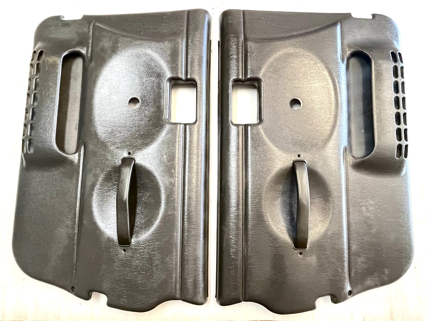 Panel interior de la puerta del Jeep TJ gris niebla, lado izquierdo del conductor, puerta dura completa, Wrangler 97-06 