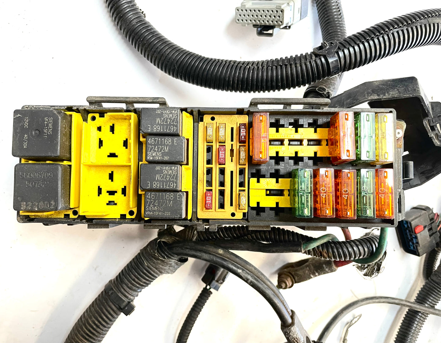 Arnés de cableado del motor Jeep TJ Wrangler 4.0, transmisión manual, P56010350AE