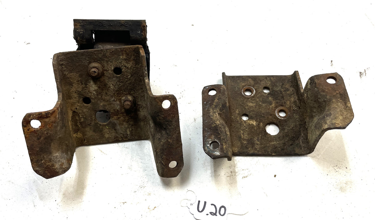 Jeep V8 motor mounts CJ5 CJ7 CJ8 AMC engine side 304 360 401 mount FREE SHIP