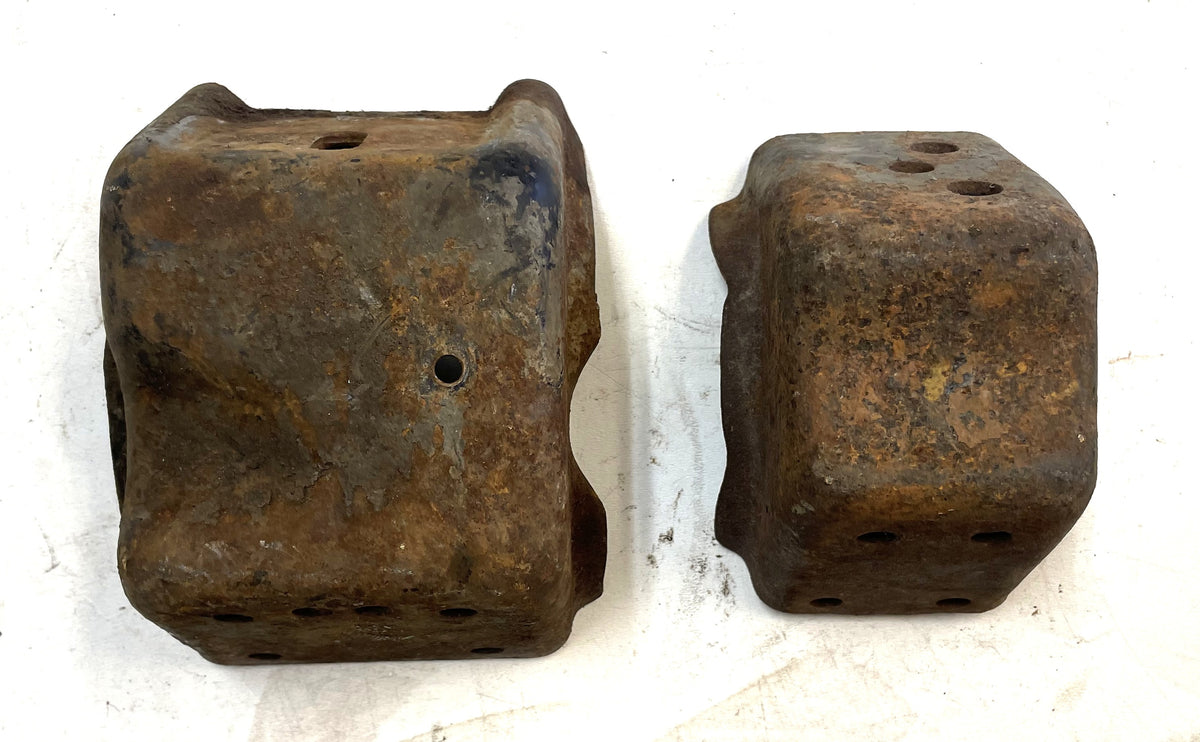 Jeep CJ 6 cylinder motor mounts 4.2  CJ5 CJ7 CJ8 AMC frame side mount 258 232