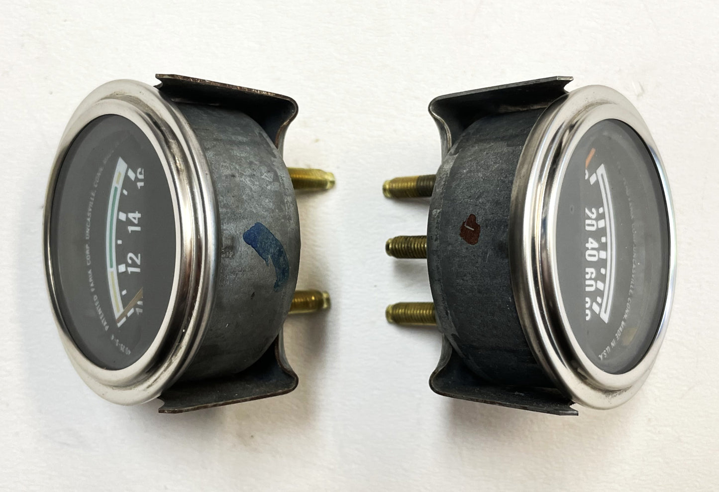 Jeep CJ Oil Pressure Volts Gauge Factory Faria CJ5 CJ7 CJ8 AMC Gauges Battery
