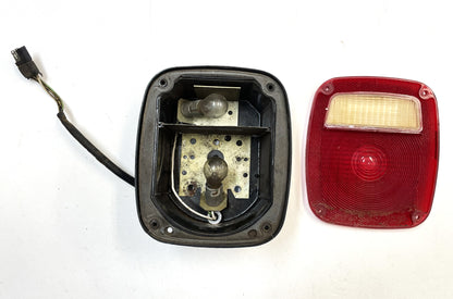Luz trasera Jeep CJ5 CJ7 Luz trasera lado pasajero derecha ENVÍO GRATIS 76-80 