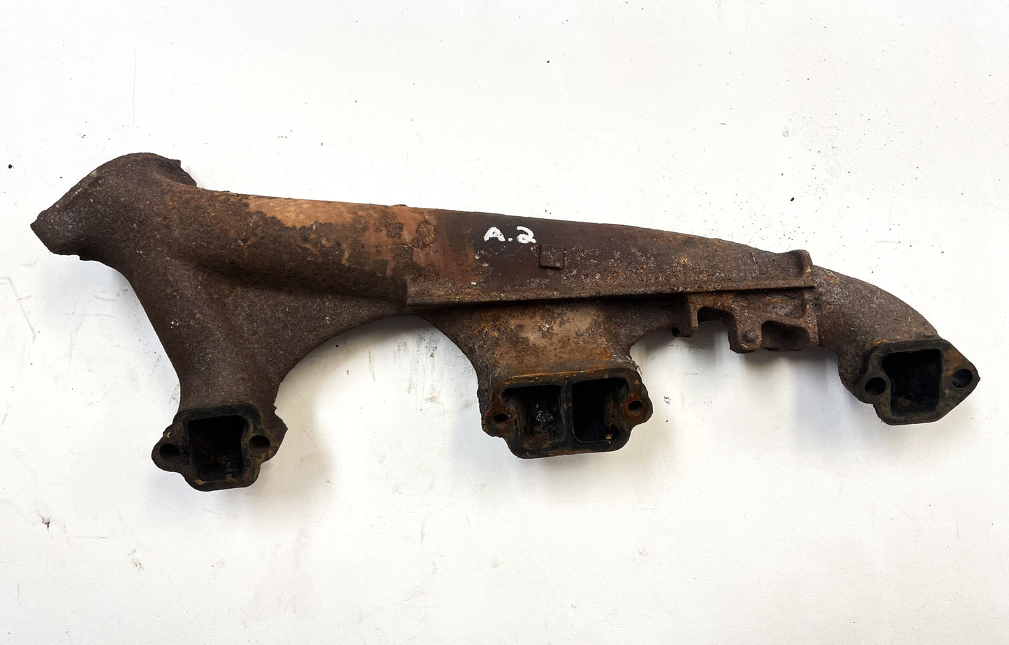 Jeep V8 Exhaust Manifold Right CJ5 CJ7 CJ8 3210160 Passenger AMC 304