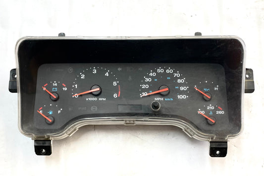 03-04 Jeep TJ gauge cluster 56047016AE Gauge Speedometer 166,000 instrument