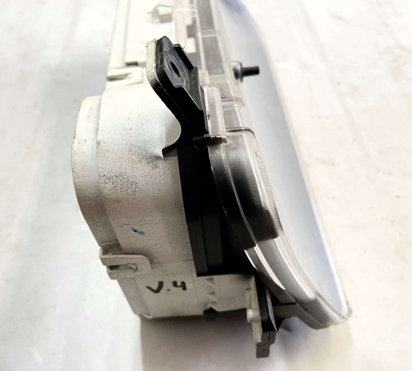 05-06 Jeep TJ gauge cluster 56010678AE Gauge Speedometer 142,000 instrument