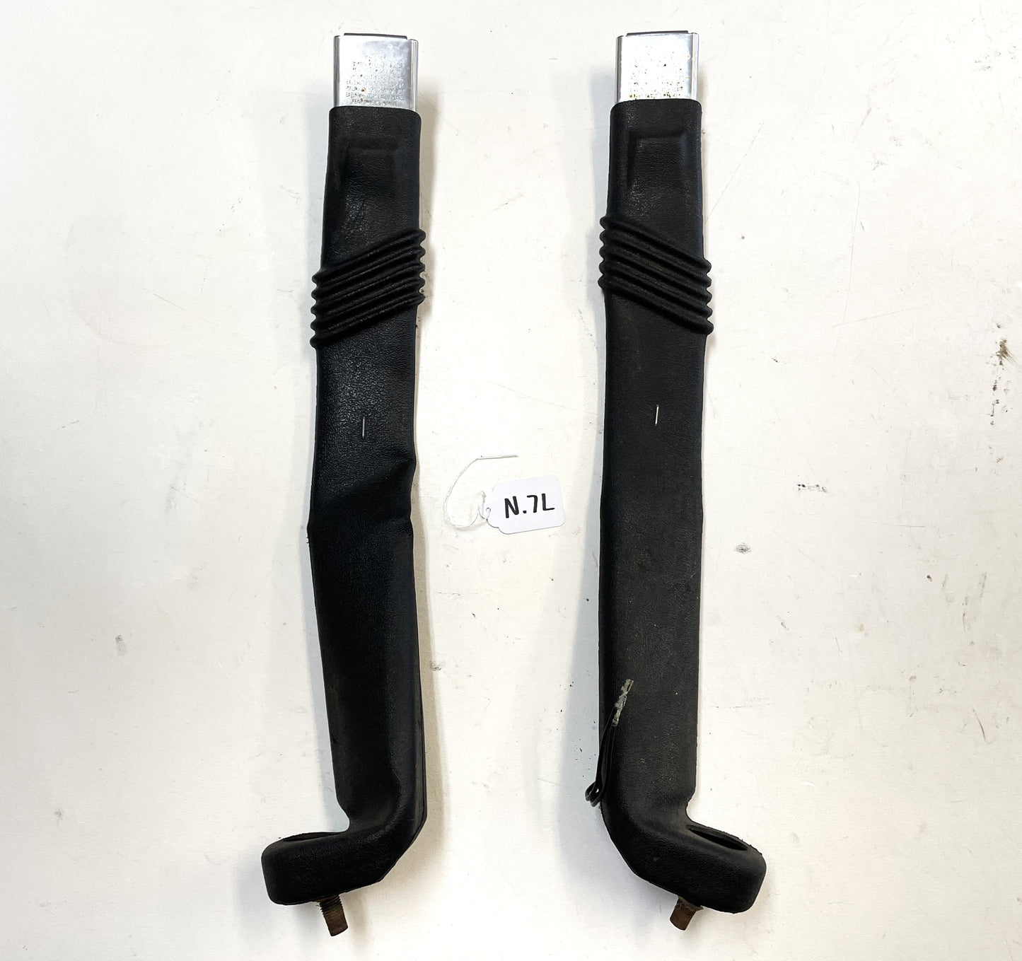 Jeep YJ Front Seat Belt Female Ends Buckles 92-95 Wrangler Belts FREE SHIPPING