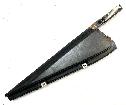 Espaciador de moldura de ventana de puerta rígida del lado izquierdo de Jeep TJ 55176569AB ventilación Wrangler Conductor 