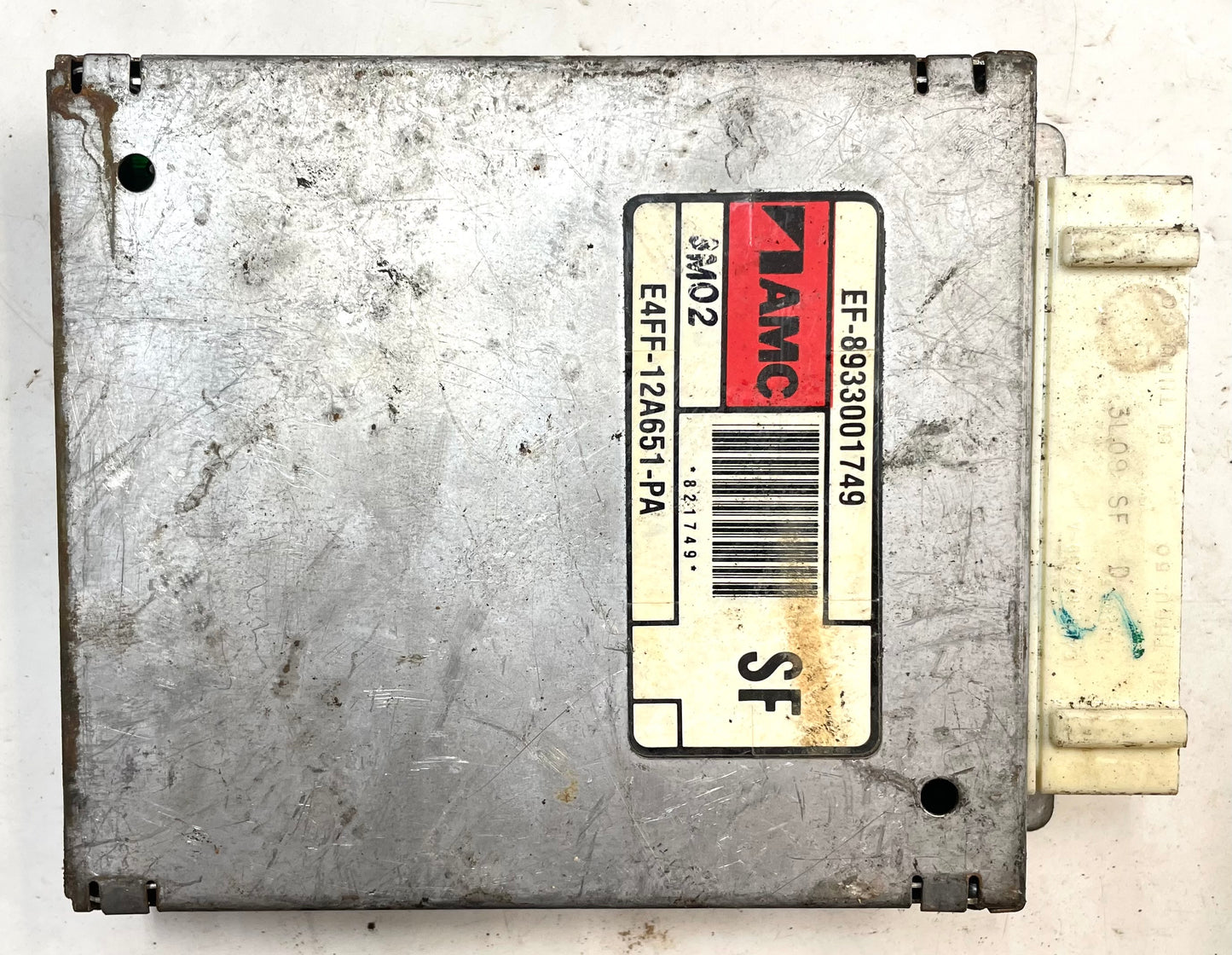 Computadora del motor Jeep YJ CJ7 4.2 ECU de 6 cilindros ECM 8933001749 E4FF-12A651-PA