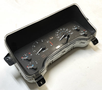 Grupo de instrumentos Jeep TJ Wrangler 56047016AD instrumentos velocímetro indicadores 211,000 