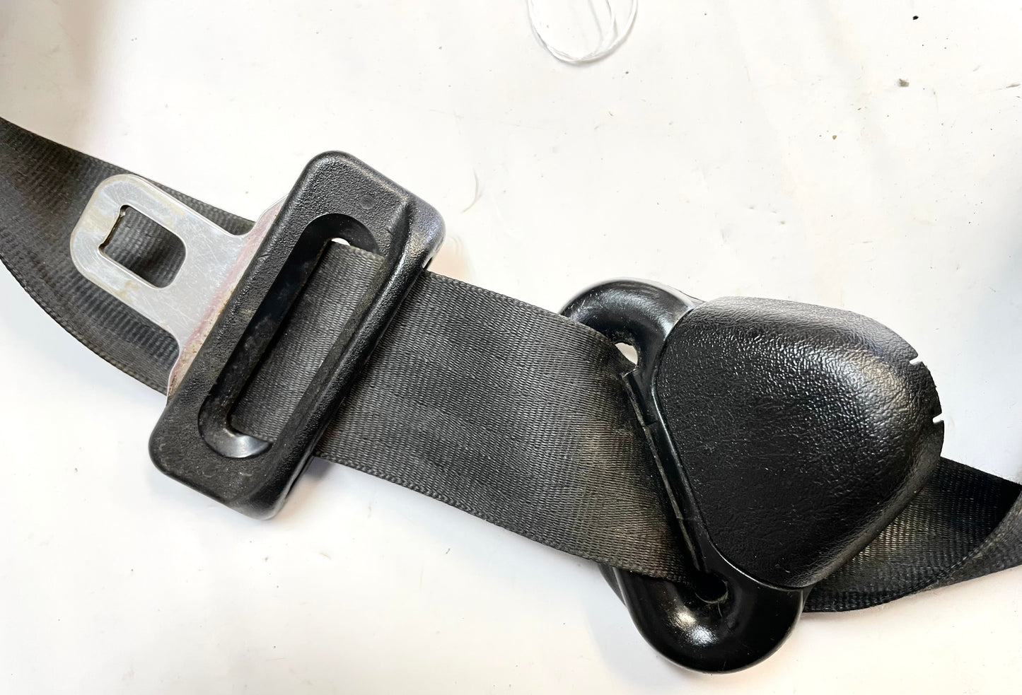 Retractor de cinturón de seguridad delantero izquierdo del conductor Jeep TJ 03-06 Wrangler negro ¡ENVÍO GRATIS! 