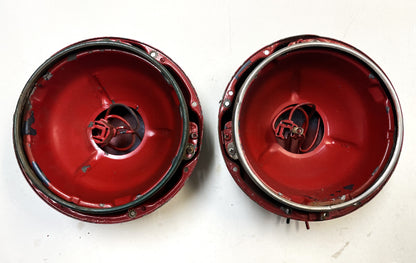 Retenedor cromado para ajuste de la cesta de los faros del Jeep CJ5 M38A1 