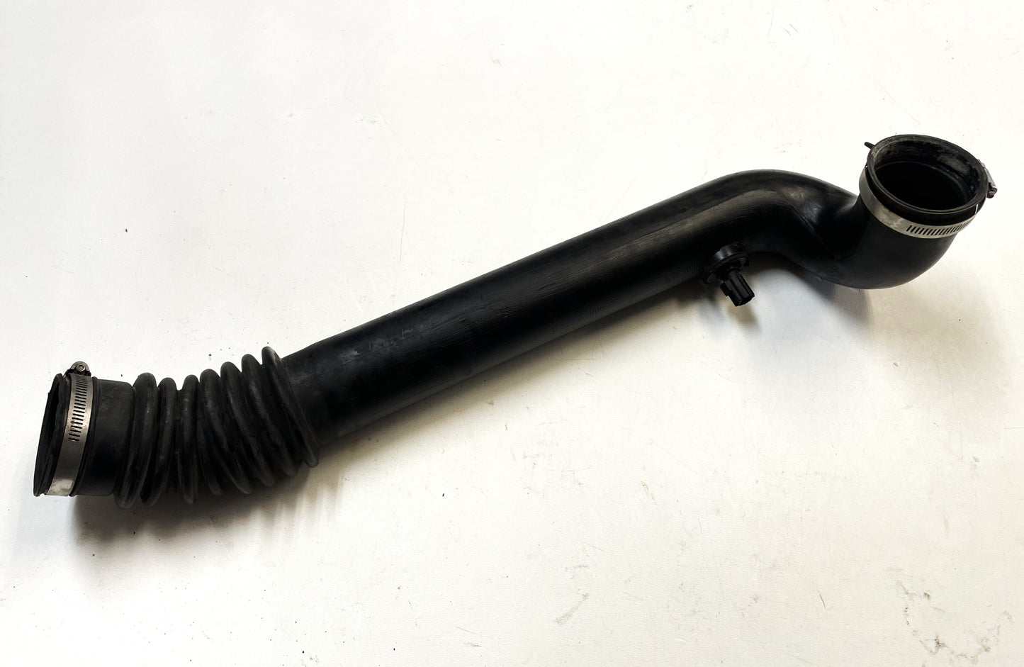 Jeep 05-06 TJ Wrangler 4.0 Air Cleaner Six Cylinder Filter Box Fresh Air Intake