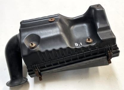 Jeep 05-06 TJ Wrangler 4.0 Air Cleaner Six Cylinder Filter Box Fresh Air Intake