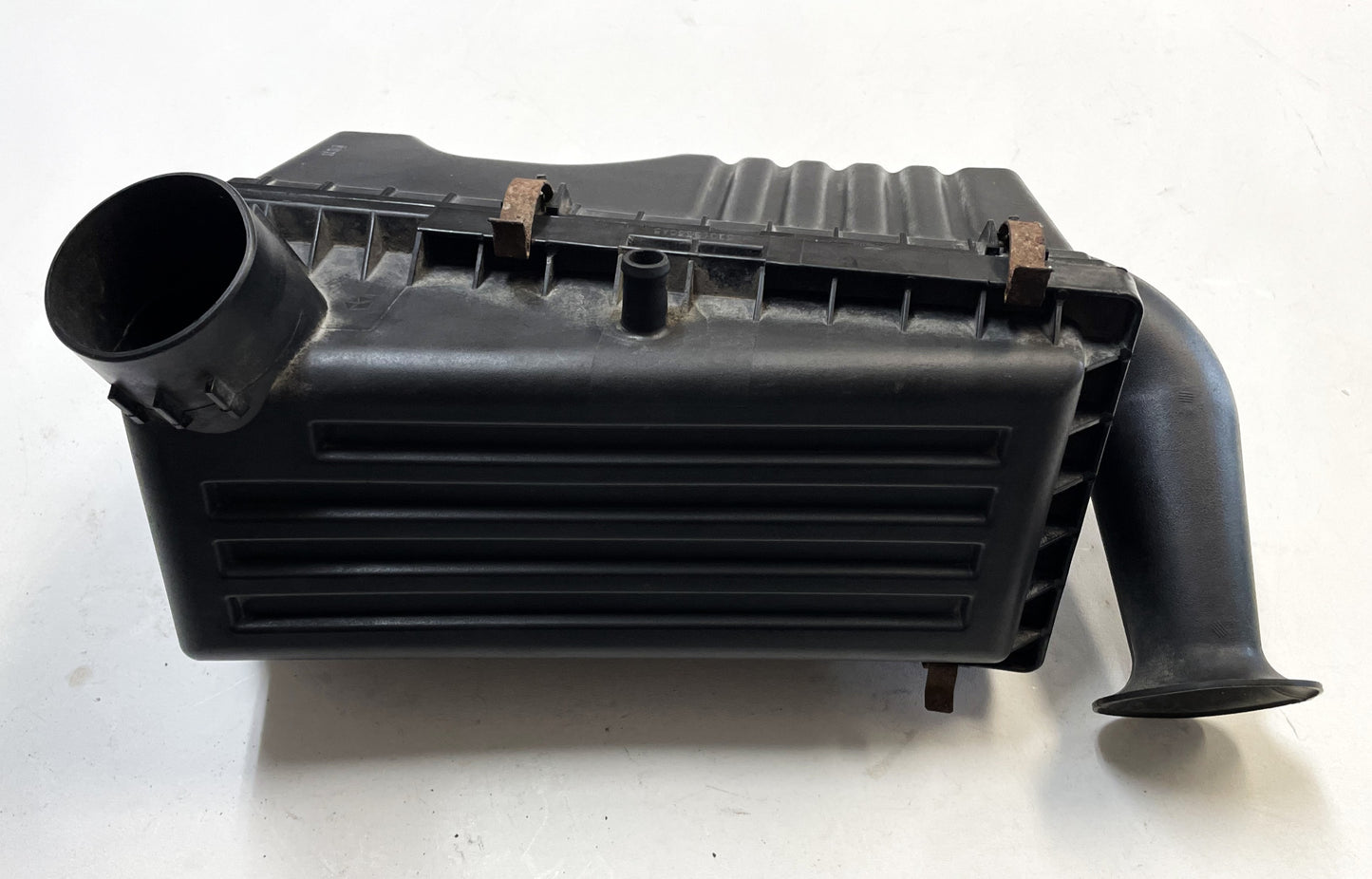 Jeep 05-06 TJ Wrangler 4.0 Air Cleaner Six Cylinder Filter Box Fresh Air Intake