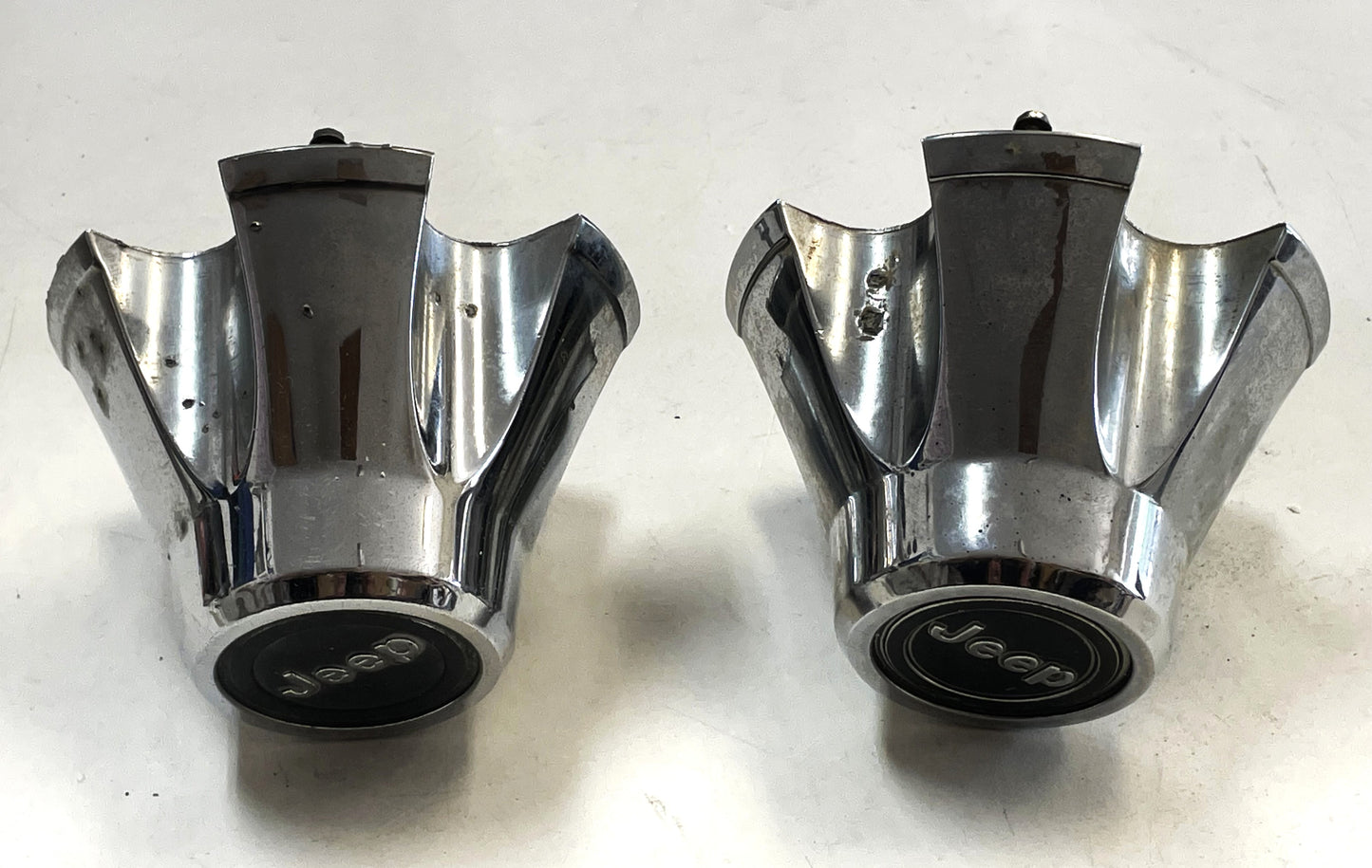 ¡Tapacubos cromados para ruedas traseras Jeep CJ Laredo, centros de tapacubos AMC CJ5 CJ7 CJ8! 