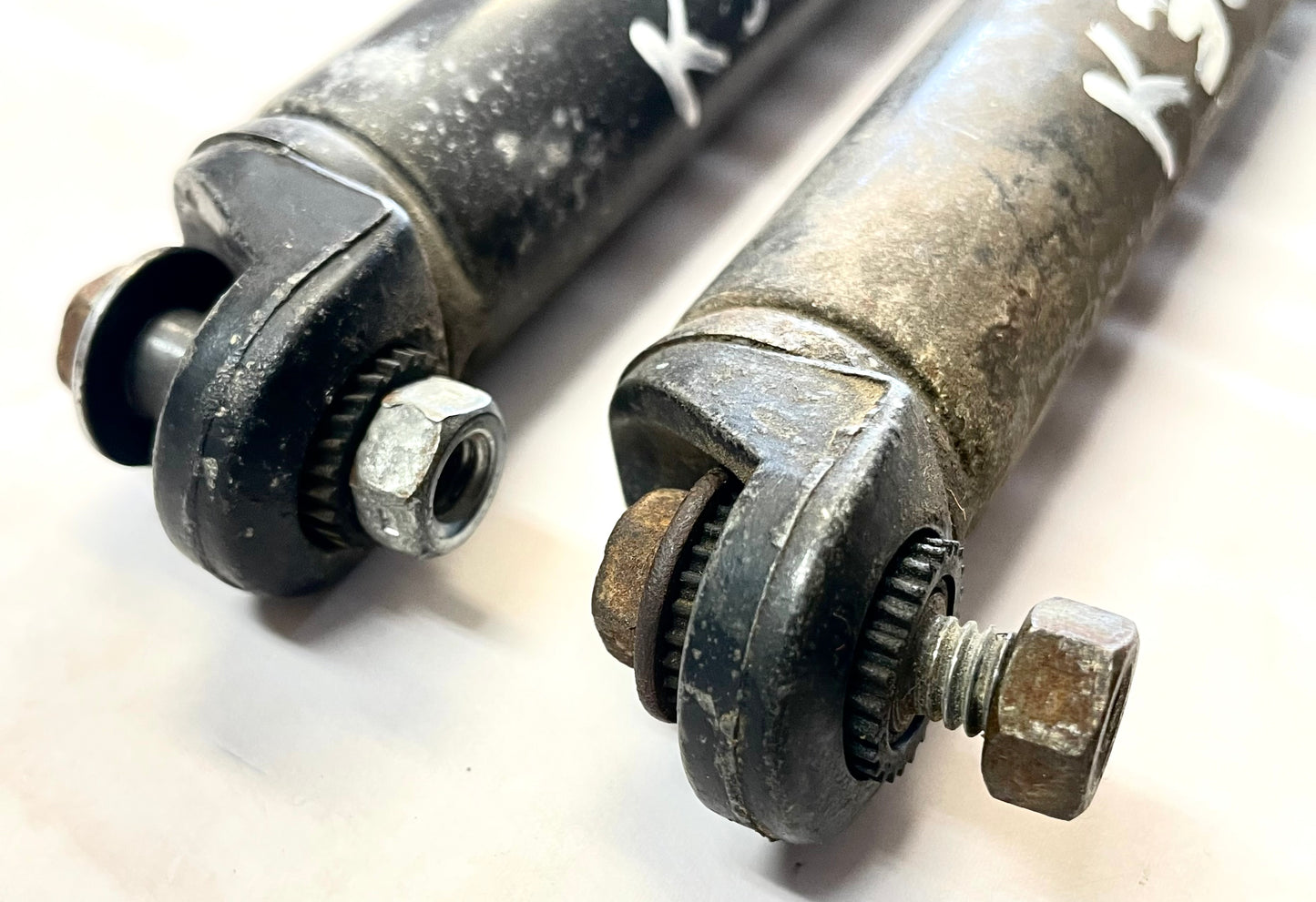 Jeep CJ7 CJ8 hard top lifters back hatch shocks with bolts rear lift gate shock