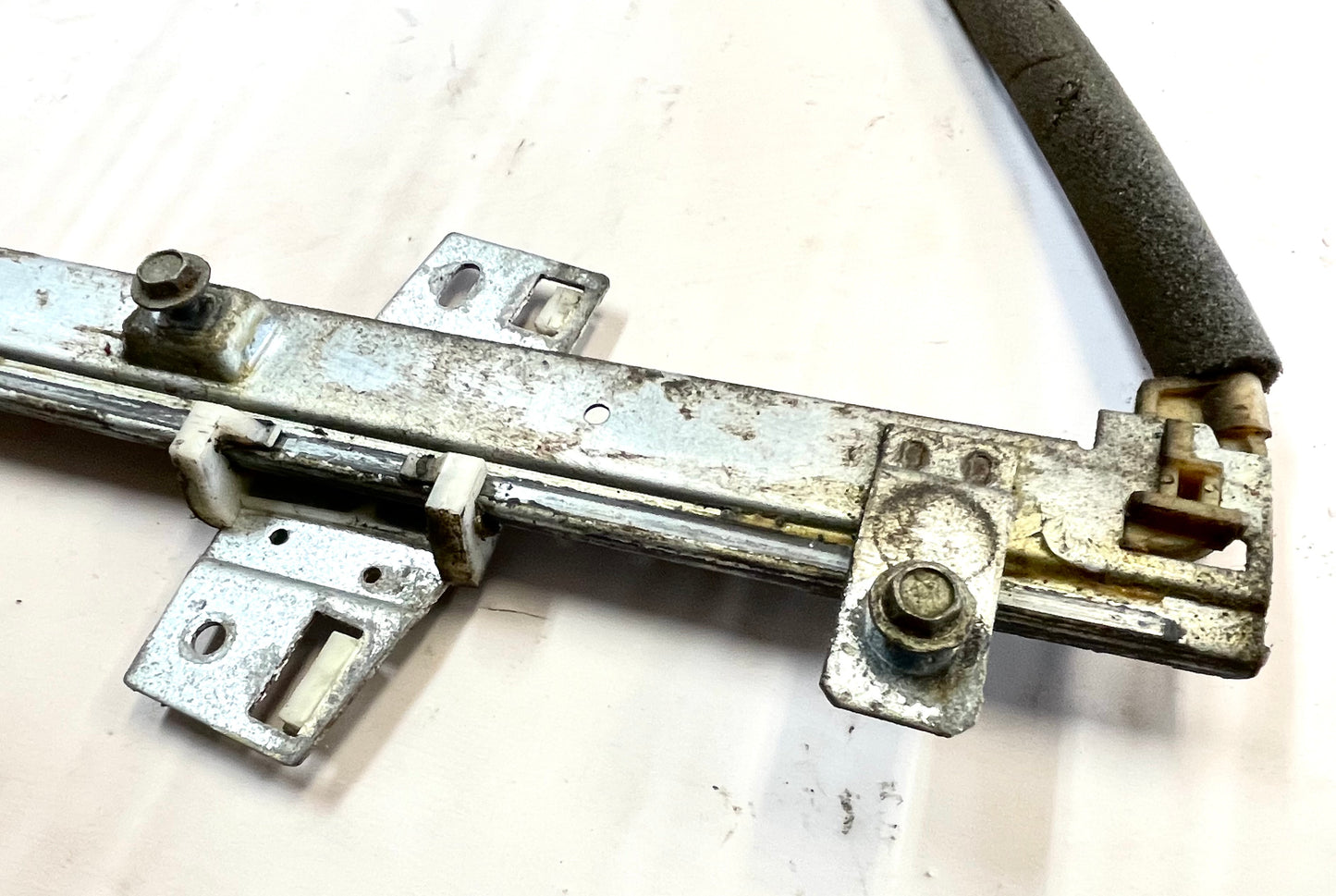 Regulador de ventana del lado del conductor del Jeep TJ 97-06 Wrangler puerta dura izquierda completa con manija 