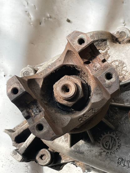 Jeep YJ Wrangler NP231 transfer case 6 cylinder AUTOMATIC 23 spline New Process