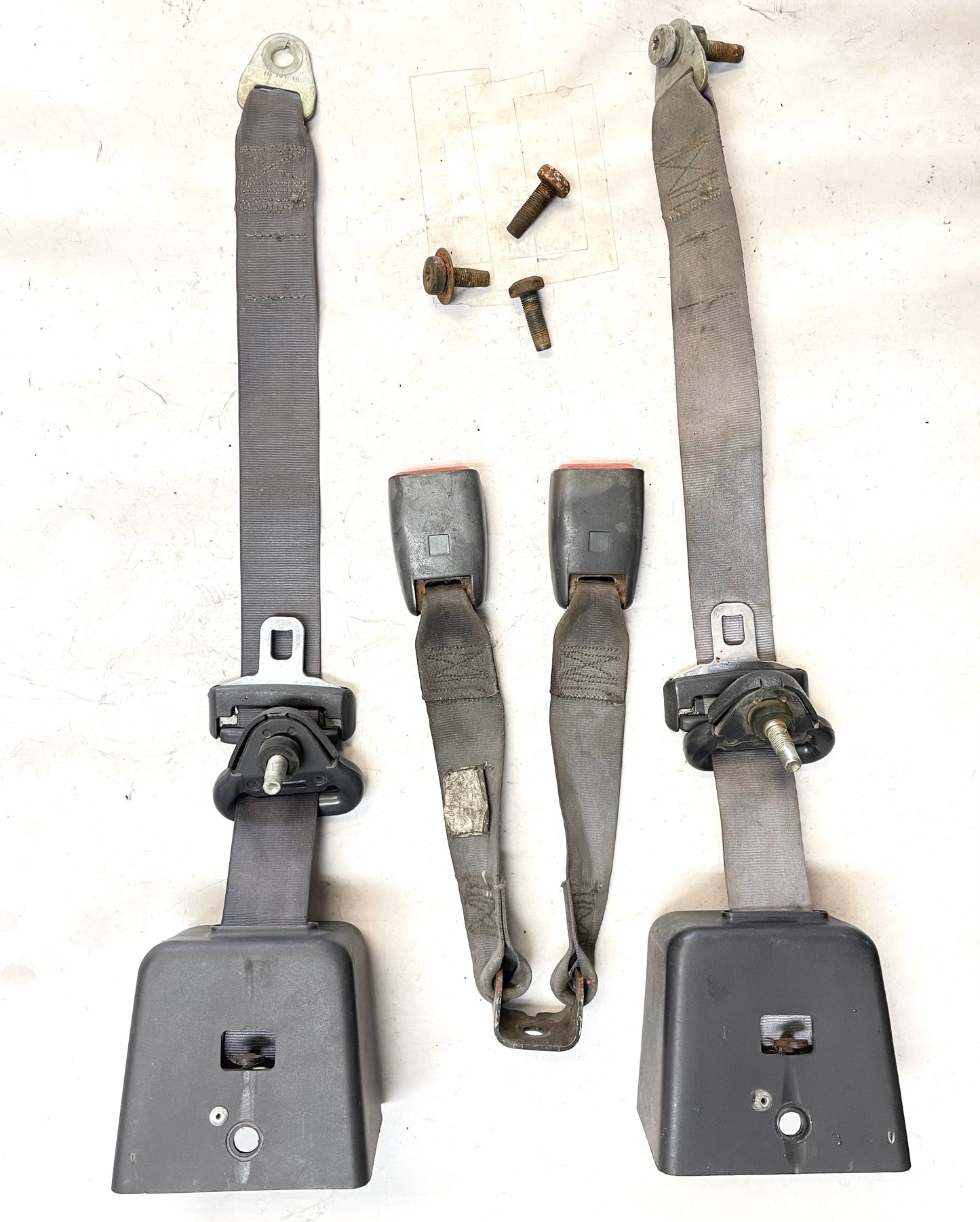 Jeep TJ rear seat belts fit 97-02 Wrangler shoulder belt female buckle back seat