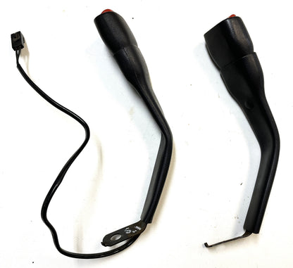 Cinturón de seguridad delantero para Jeep TJ Wrangler, lado del conductor y del pasajero, hebilla hembra, años 97 a 2002 
