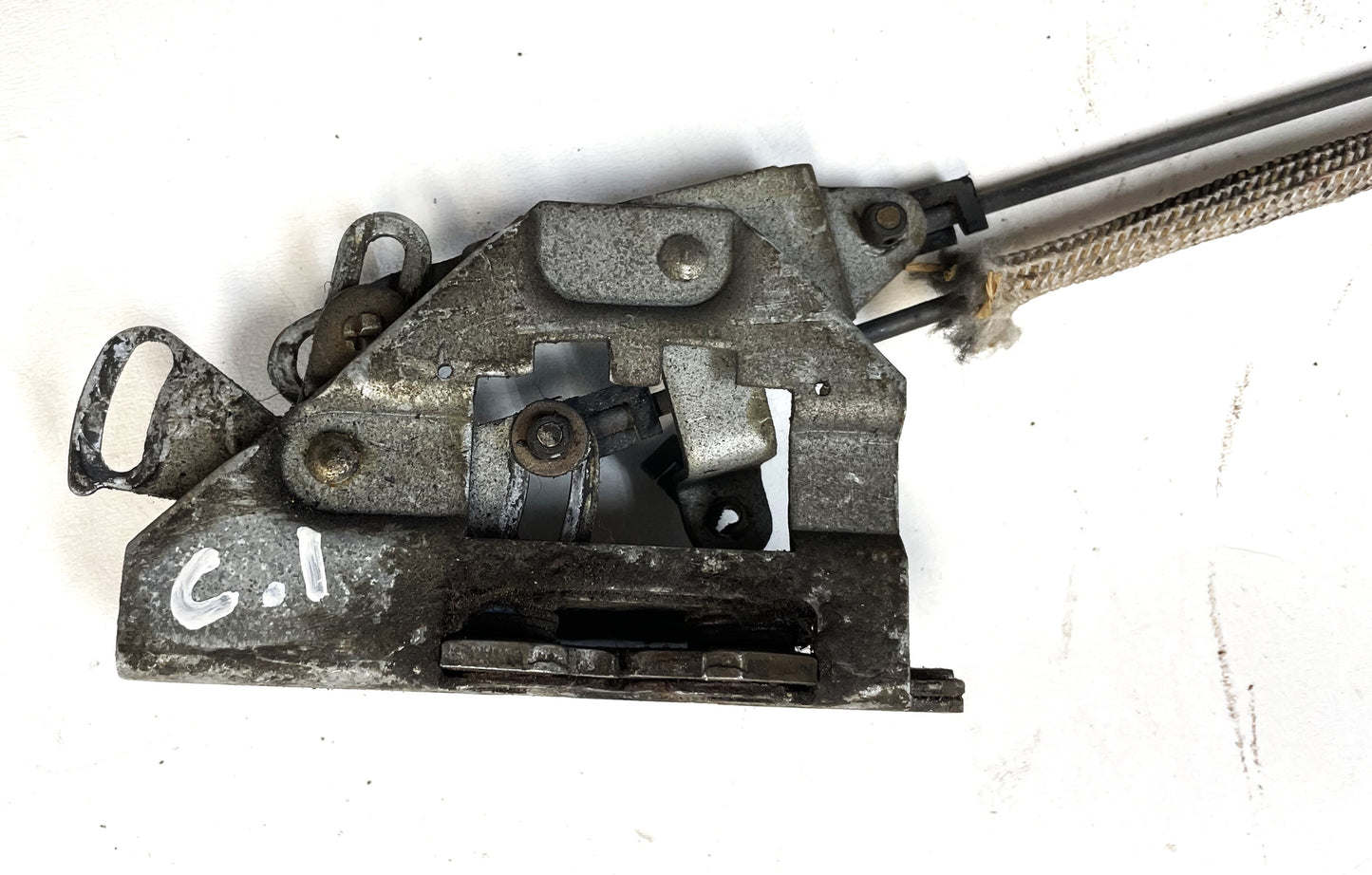 Jeep YJ Half Door Passenger Right Side Latch Striker Lock Catch with Rods