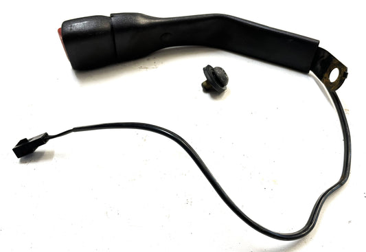 Hebilla del extremo del cinturón de seguridad delantero del conductor del Jeep Wrangler (mujer) 97-02 TJ 