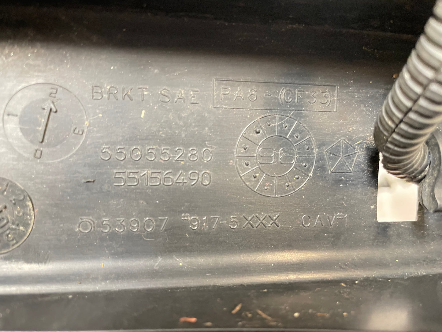 Jeep TJ 3rd Brake Light Lamp Bracket Wires Plastic 97-06 Wrangler third