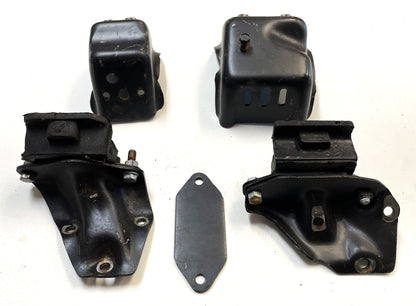 Jeep CJ 6 Cylinder Motor Mounts 4.2 258 CJ5 CJ7 CJ8 AMC Engine Frame Mount 232