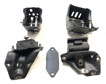 Jeep CJ 6 Cylinder Motor Mounts 4.2 258 CJ5 CJ7 CJ8 AMC Engine Frame Mount 232