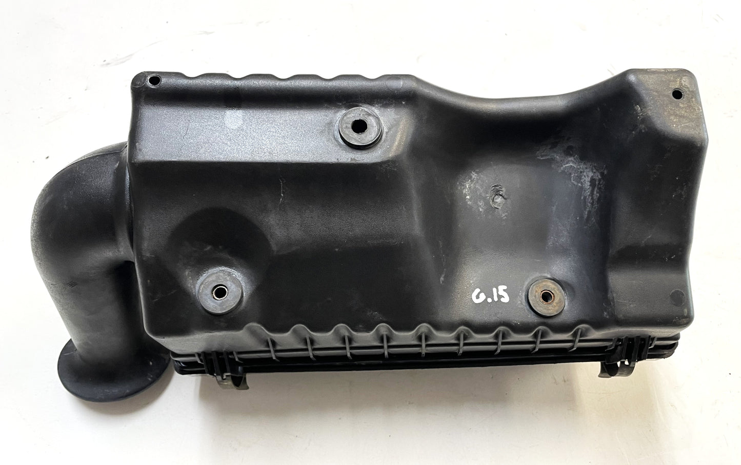 Jeep Wrangler TJ 2.5 Four Cylinder Air Cleaner Filter Intake Connector Tube Lid