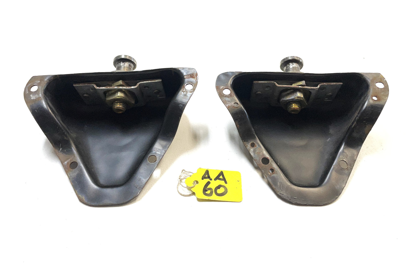 Jeep CJ7 YJ Door Strikers Striker Set Latch Pin Left Right 81-95 CJ Wrangler