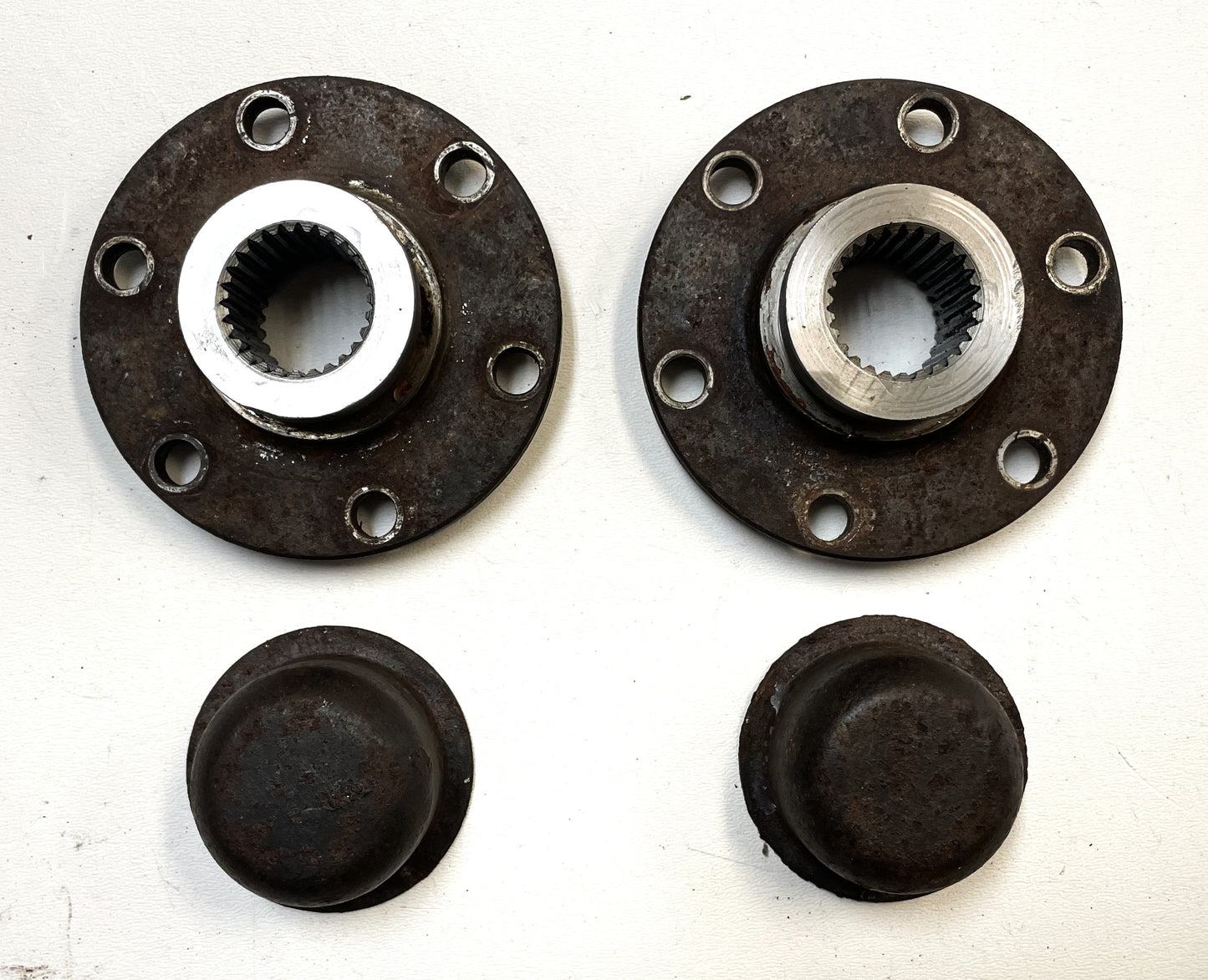 Jeep CJ dana 30 drive flanges front axle hub CJ5 CJ7 72-80 Quadratrac 27 spline