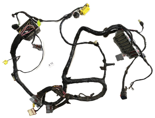 02 Jeep TJ Wrangler Dash Wiring Harness wire P56047053AC cross body