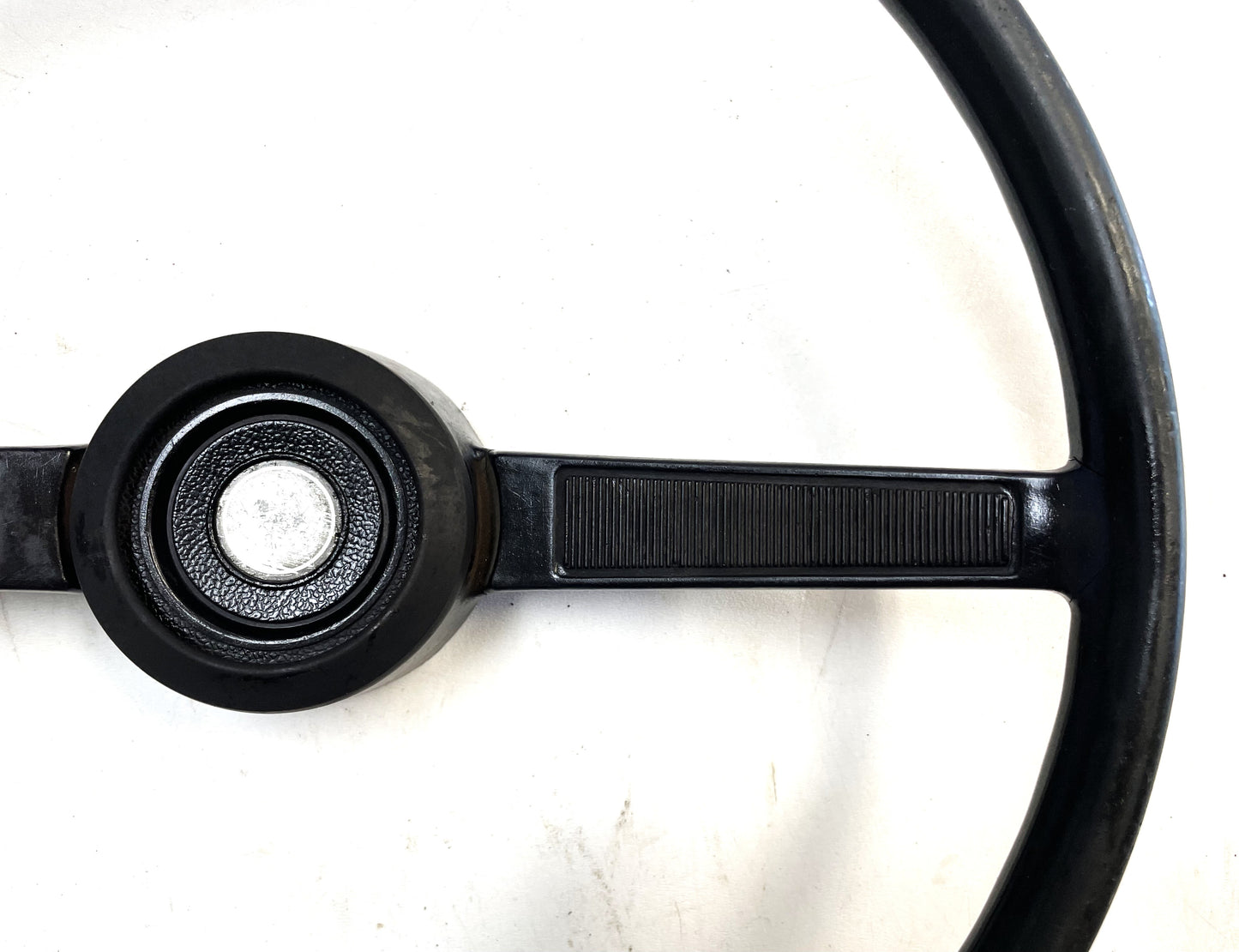 Jeep CJ steering wheel fits 76-86 CJ5 CJ7 CJ8 horn button Factory Black