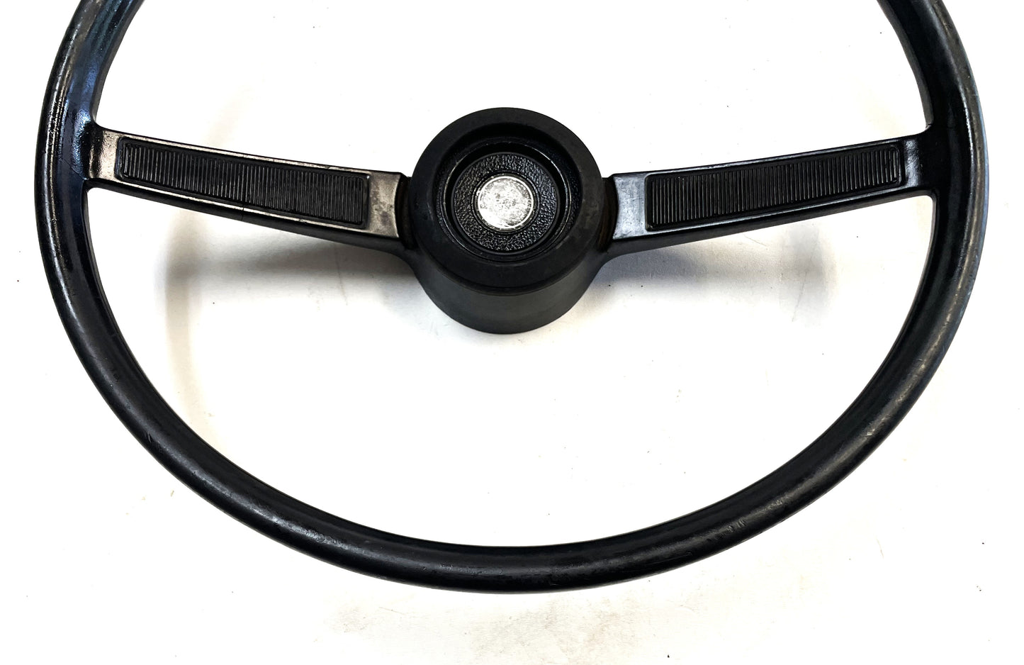 Jeep CJ steering wheel fits 76-86 CJ5 CJ7 CJ8 horn button Factory Black