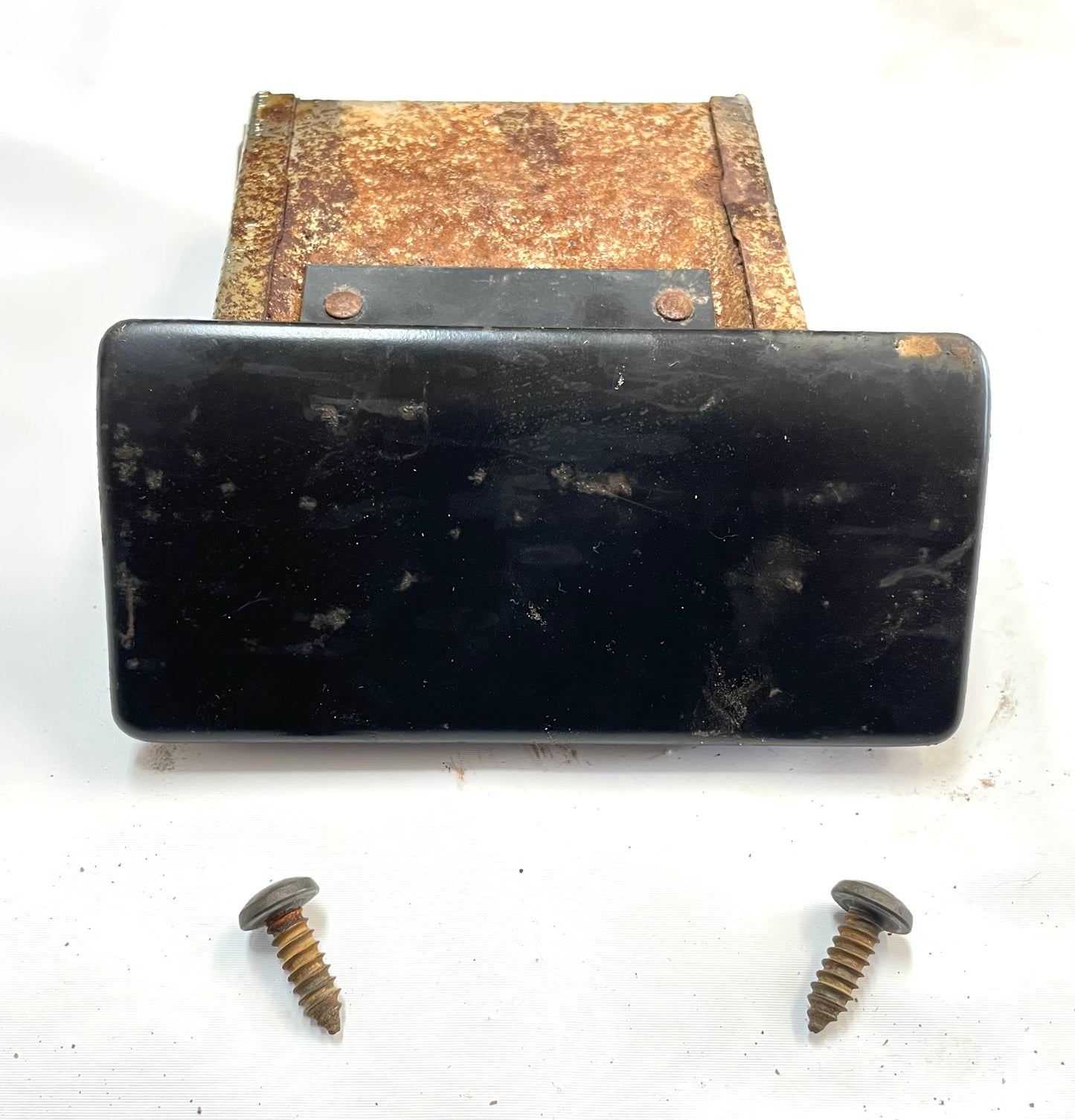 Jeep CJ Ash Tray CJ5 CJ7 CJ8 76-86 factory ashtray FREE SHIP mount screws !!!