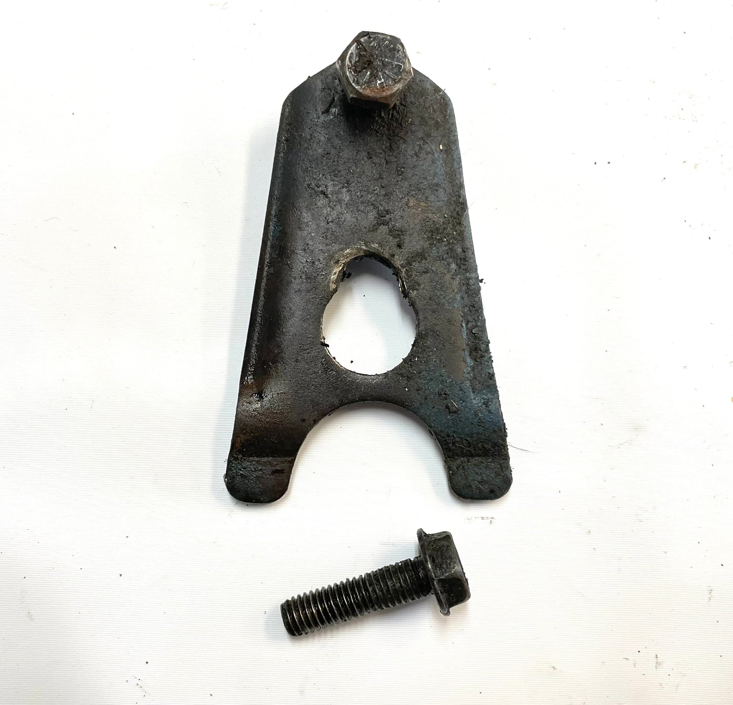 Jeep CJ distributor clamp GM iron duke 4 cylinder 151ci 2.5 CJ5 CJ7 CJ8 AMC