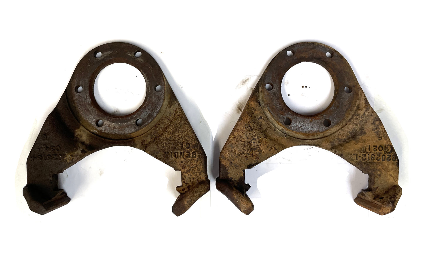 Soporte de montaje de pinza de freno de disco Jeep CJ Dana 30 77-78 CJ5 CJ7 ¡ENVÍO GRATIS! 