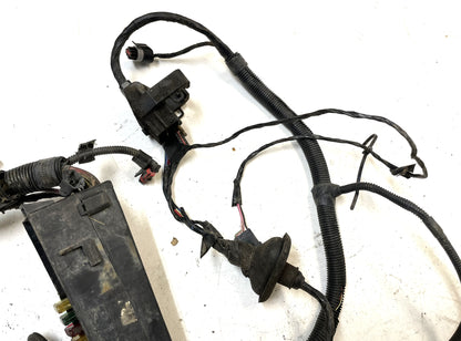 Jeep YJ Wrangler 2.5 four Cylinder Engine Wire Harness Wiring Fuse block 10 pin