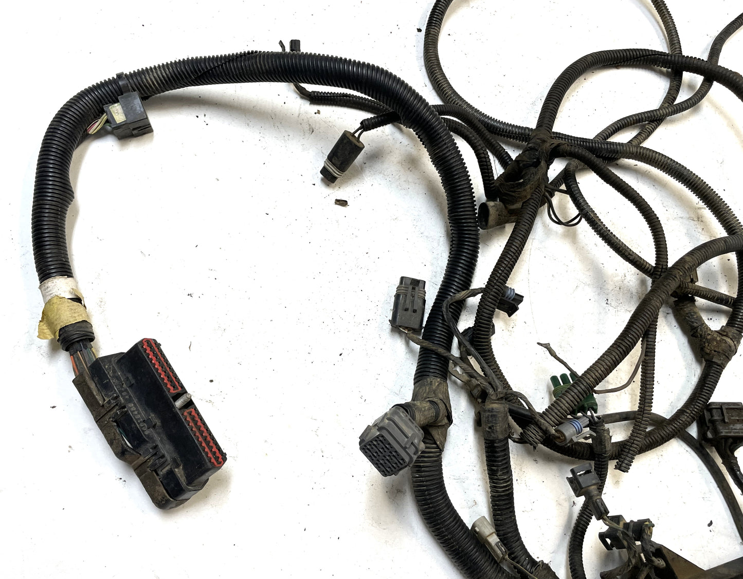 Jeep YJ Wrangler 2.5 four Cylinder Engine Wire Harness Wiring Fuse block 10 pin