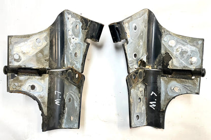 Jeep TJ windshield hinges fits 97-06 Wrangler Left Right Hinge black