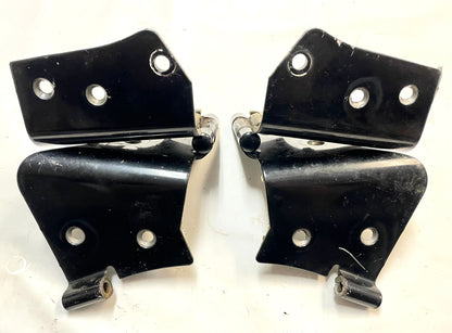 Jeep TJ windshield hinges fits 97-06 Wrangler Left Right Hinge black