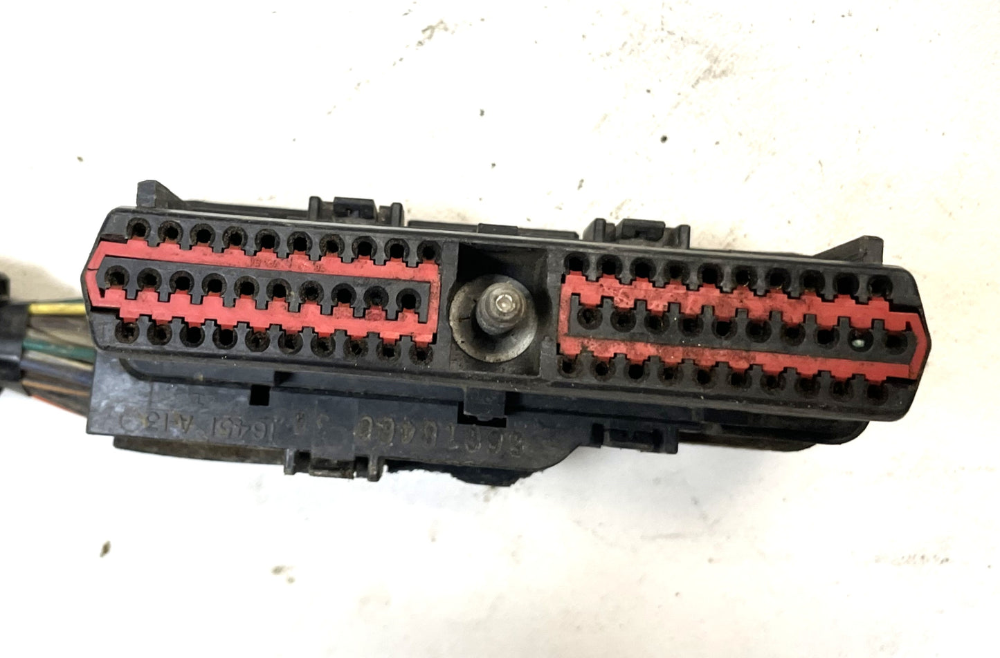 Jeep YJ Wrangler 2.5 four Cylinder Engine Wire Harness Wiring Fuse block 10 pin