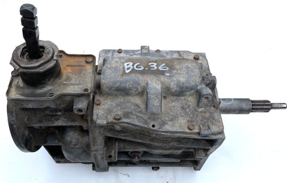 Transmisión manual de cinco velocidades Jeep CJ T5 80-86 CJ7 CJ8 AMC 10 estrías entrada 4.2