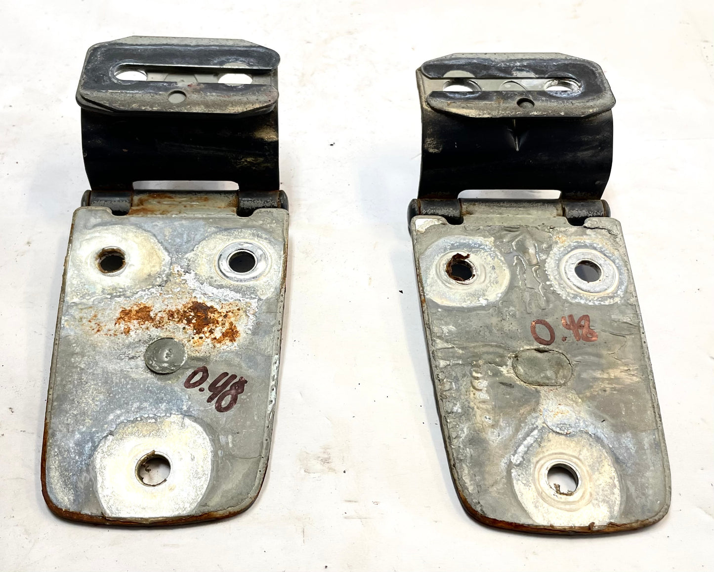 Jeep TJ hood hinges with bolts n shims black factory hinge fits 97-06 Wrangler