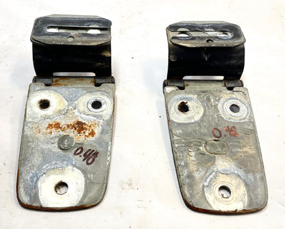 Jeep TJ hood hinges with bolts n shims black factory hinge fits 97-06 Wrangler