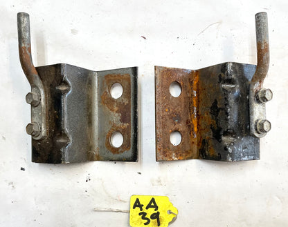 Jeep door catch hard soft doors catches CJ5 CJ7 YJ Wrangler lower hinge strap