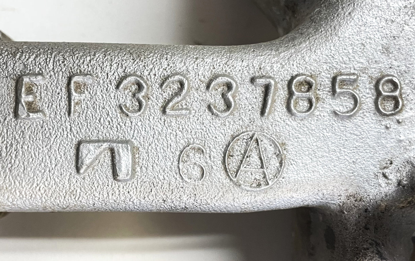 Jeep 4.2 intake manifold YJ CJ5 CJ7 CJ8 2 barrel aluminum AMC 258 EF3237858 carb