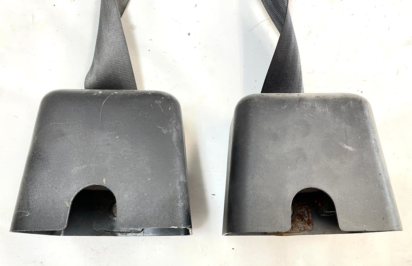 Jeep TJ back seat belts 97-02 Wrangler shoulder belt female buckles rear seat 5]